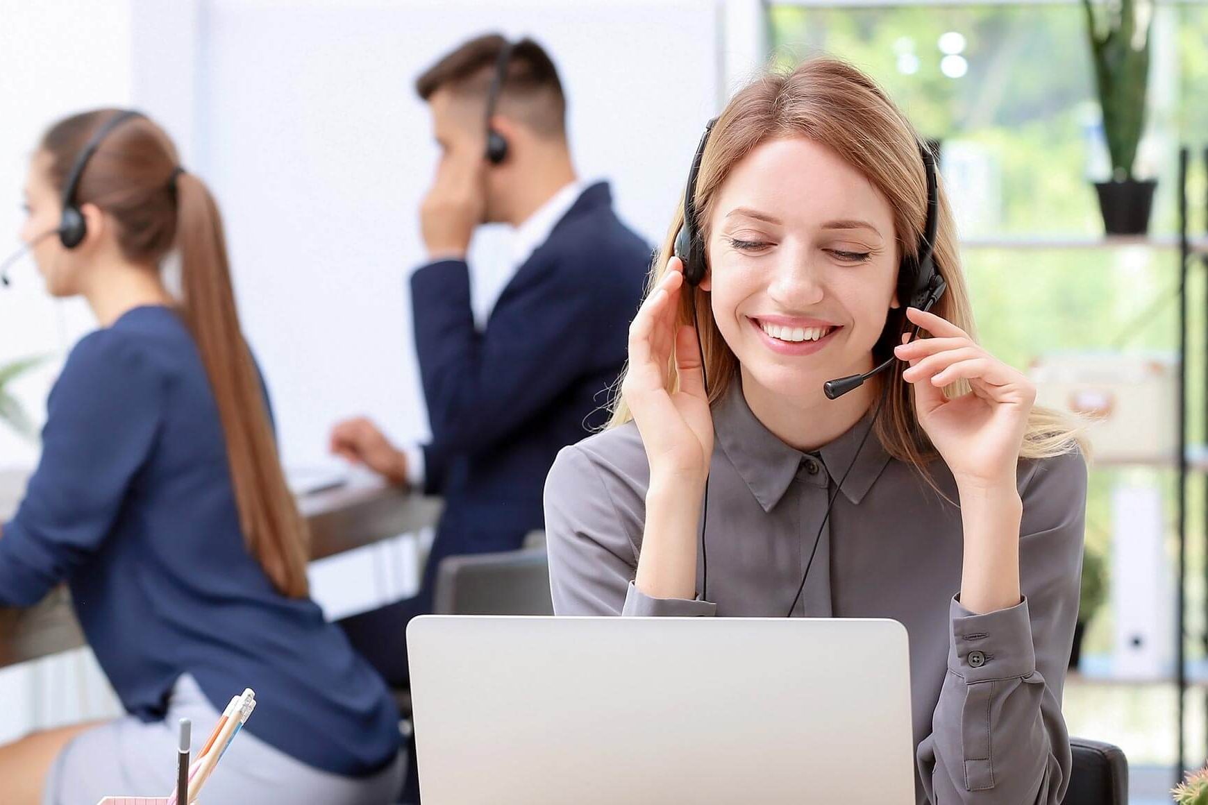 customer service agent