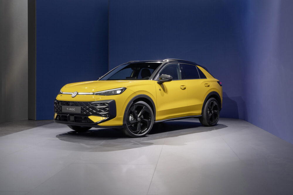 Image of a yellow Volkswagen T-Roc||||||||||