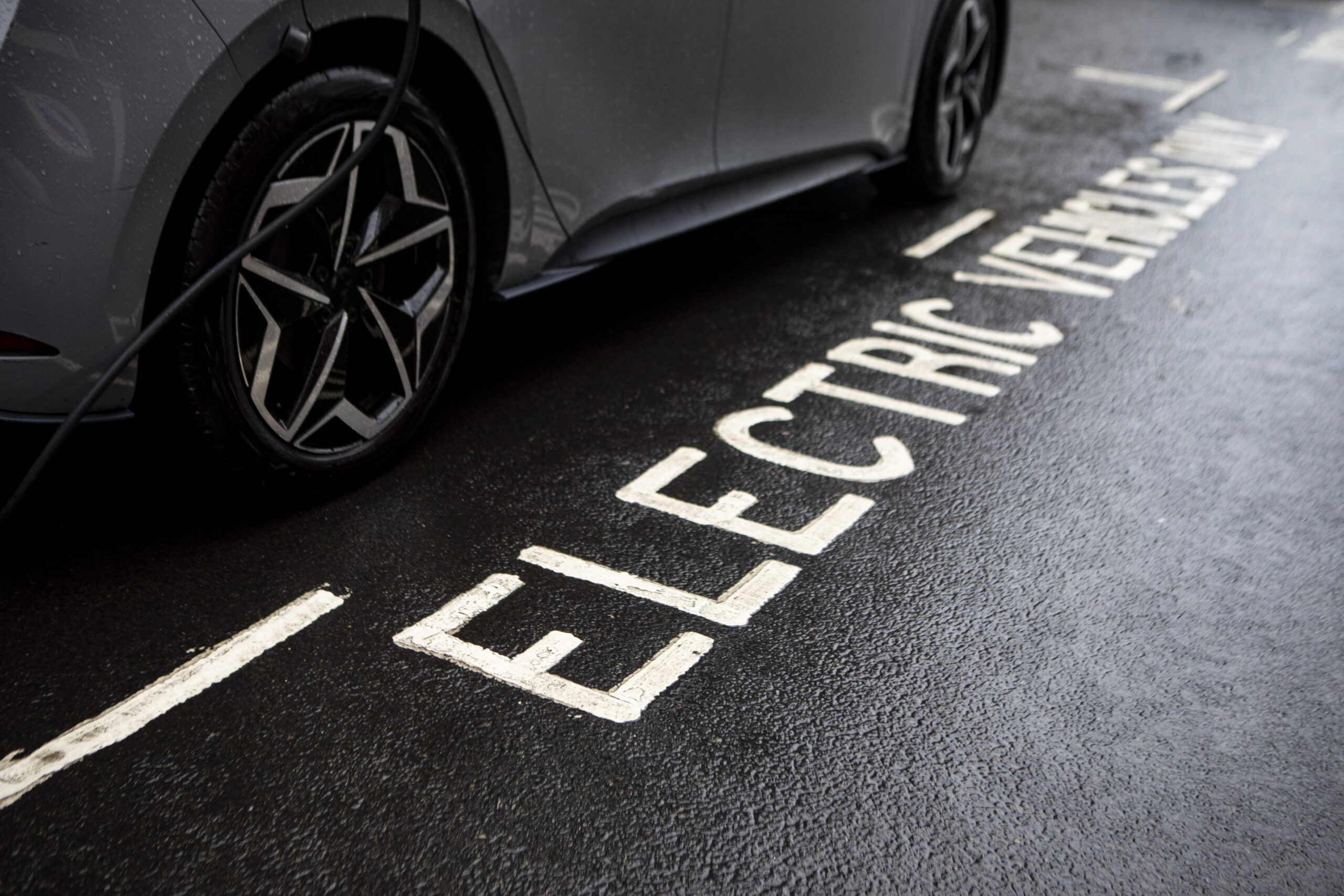 Did new BEV incentives unlock UK registrations growth in July?