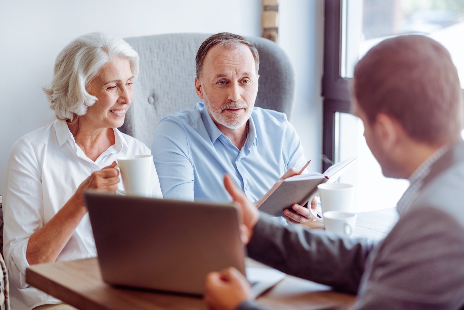 How Top Ranked Banks Win in 2026: Turning Customer Intelligence and Recognitions into a Marketing Advantage