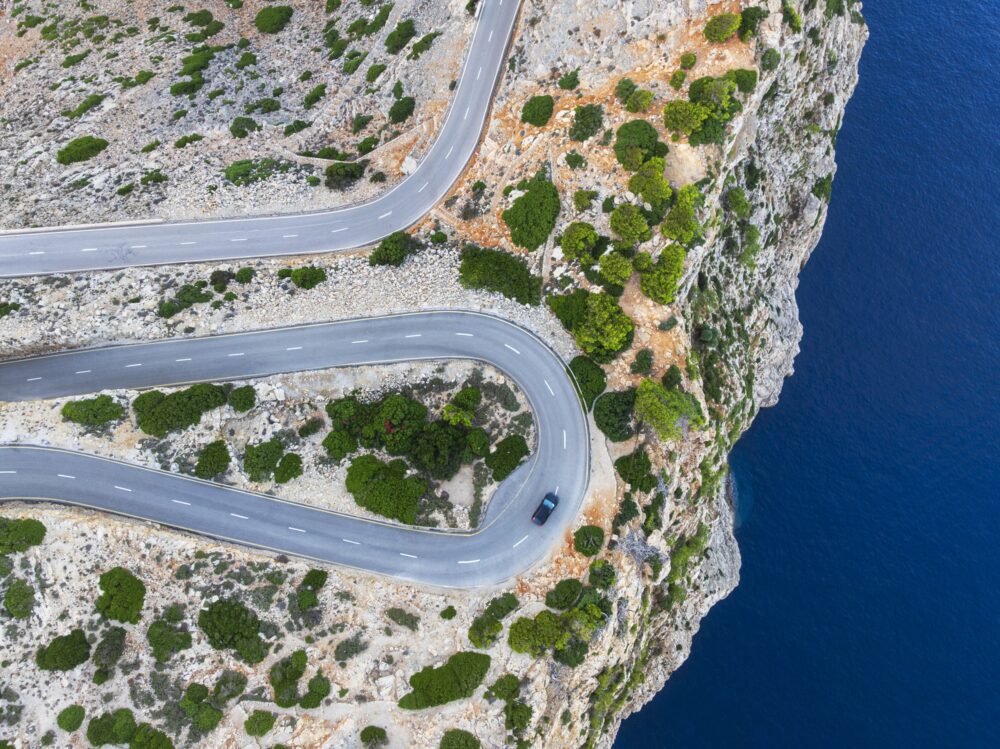 Spain returns to new-car market growth, but is trouble ahead?